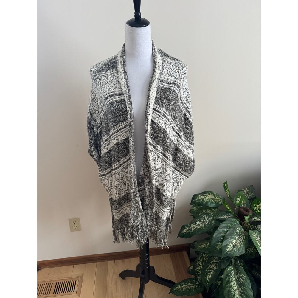 Bass Sweater Knit Shawl